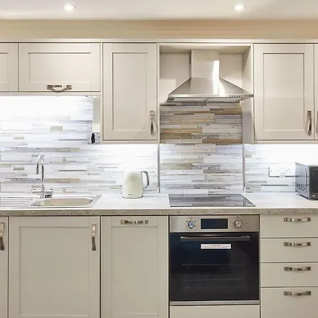 Host & - Rockpools Apartment Scarborough